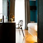 Daval Hotel 2*