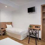Daval Hotel 2*