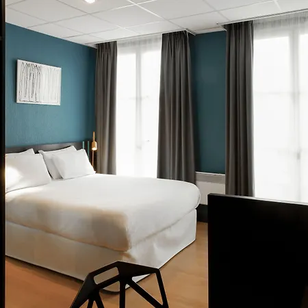 Daval Hotel Paris