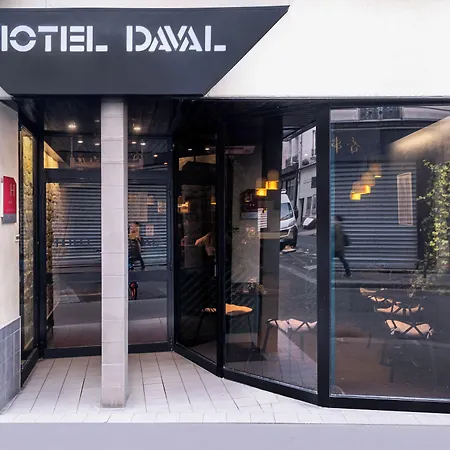 Daval باريس