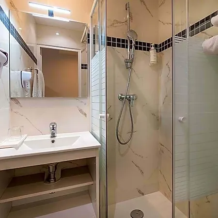 Hotel Daval