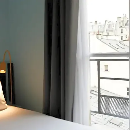 Daval Hotel 3*