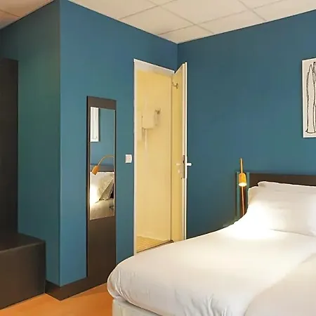 Daval Hotel Paris