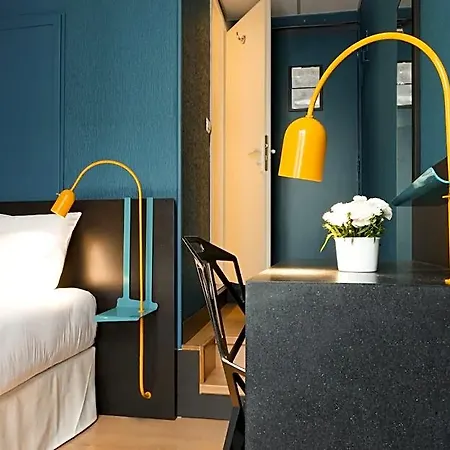 Daval Hotel Paris
