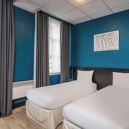 Hotell Daval Paris