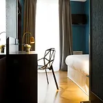 Daval Hotel 2*